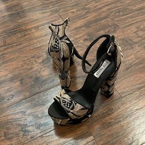 Steve Madden GONZO size 8.5M heels